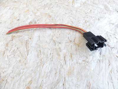 Mercedes Black 2 Pin 2 Wire Female Connector 0375451328